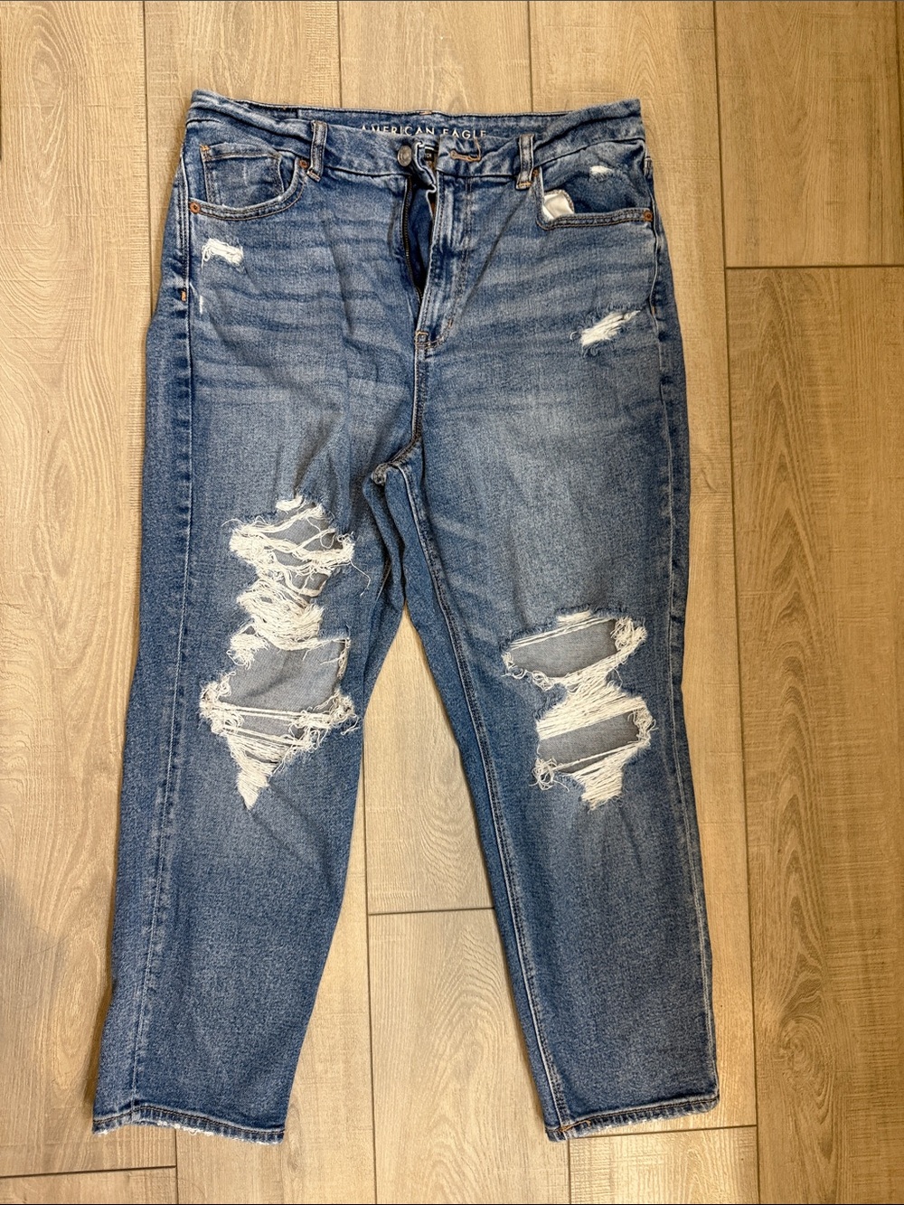 American Eagle Outfitters Ripped Mid-Blue Boyfriend Jeans